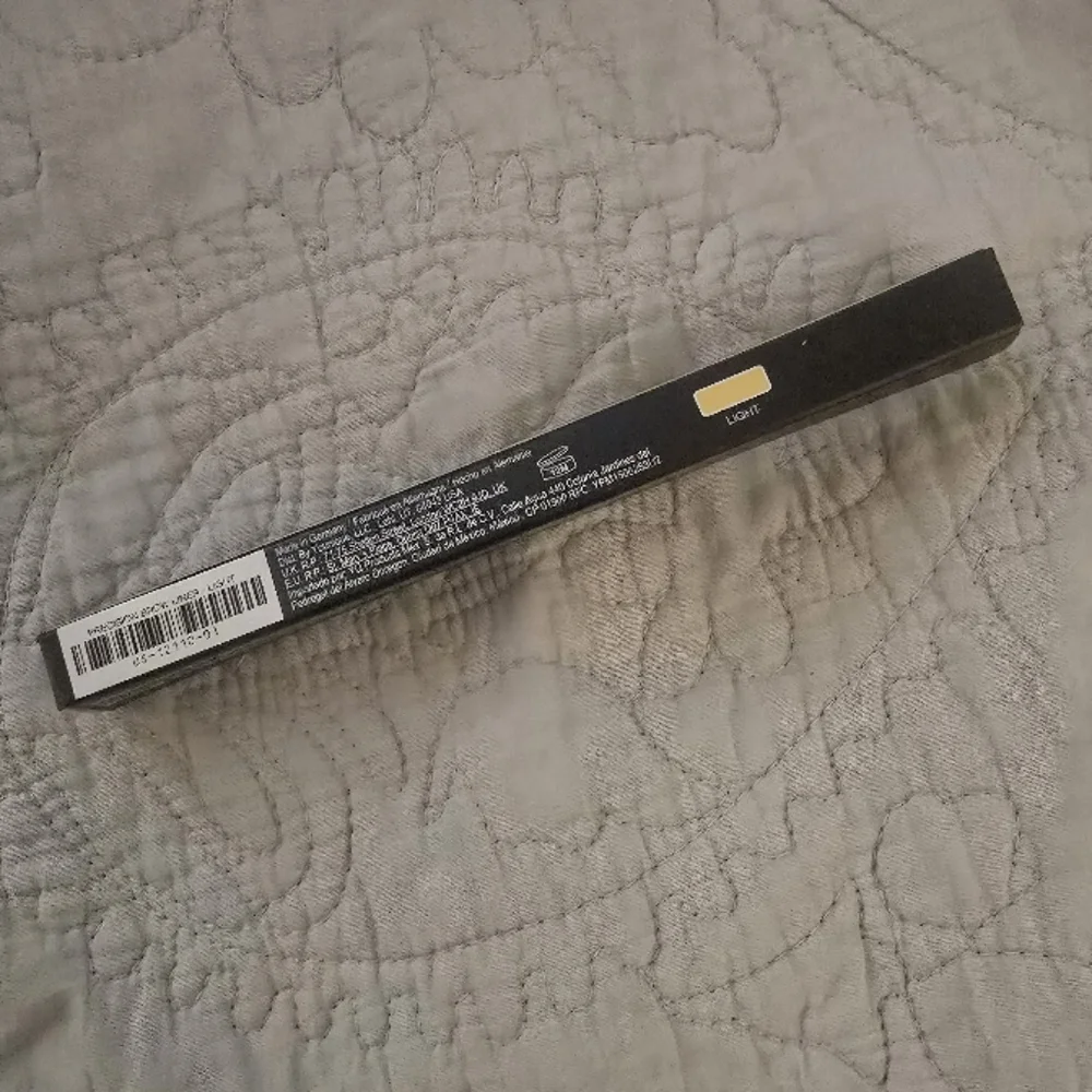 NIB Younique Blond-Light Eyebrow Precision Pencil - Picture 6 of 7